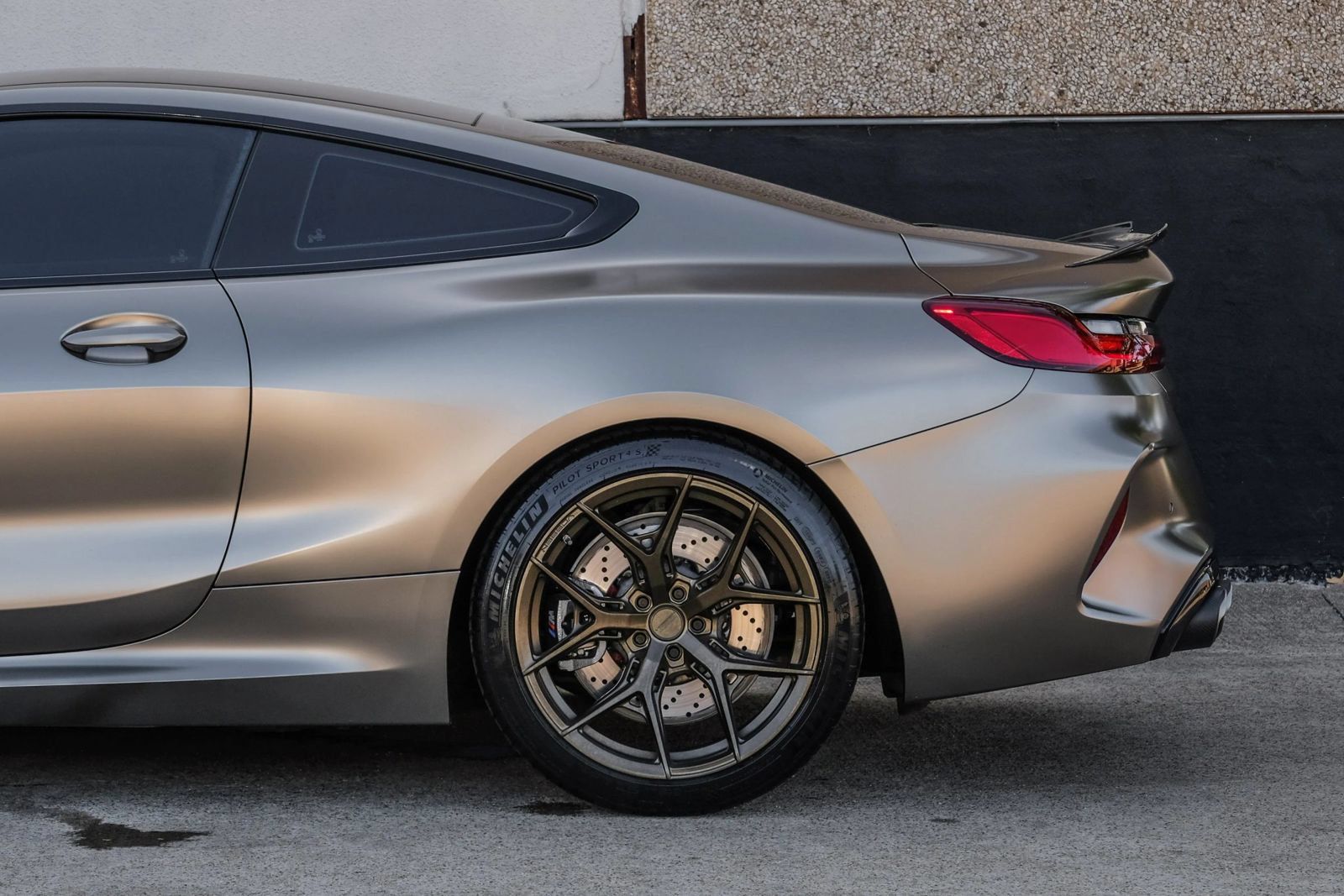 Used 2022 BMW M8 Competition w/ M Carbon Exterior Package AWD/4WD image 12