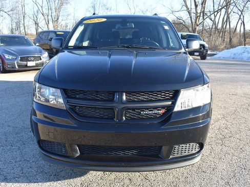 Used 2020 Dodge Journey SE w/ SE Popular Equipment Group image 11