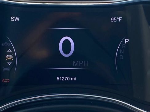 Used 2021 Jeep Grand Cherokee Freedom Edition AWD/4WD image 16