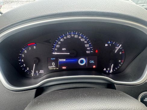 Used 2013 Cadillac SRX Luxury w/ Driver Awareness Package image 21