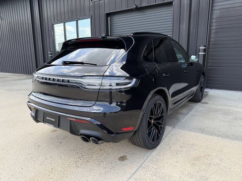 New 2026 Porsche Macan GTS AWD/4WD image 5