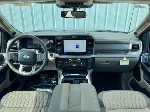 New 2026 Ford F250 Platinum w/ Platinum Plus Package AWD/4WD image 34