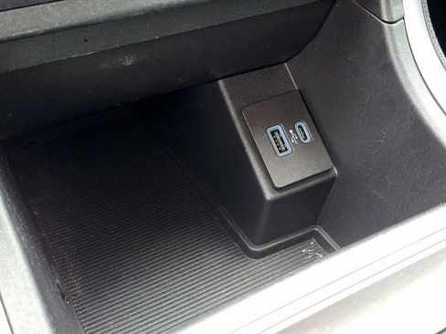 Used 2023 Ford Edge SEL AWD/4WD image 26