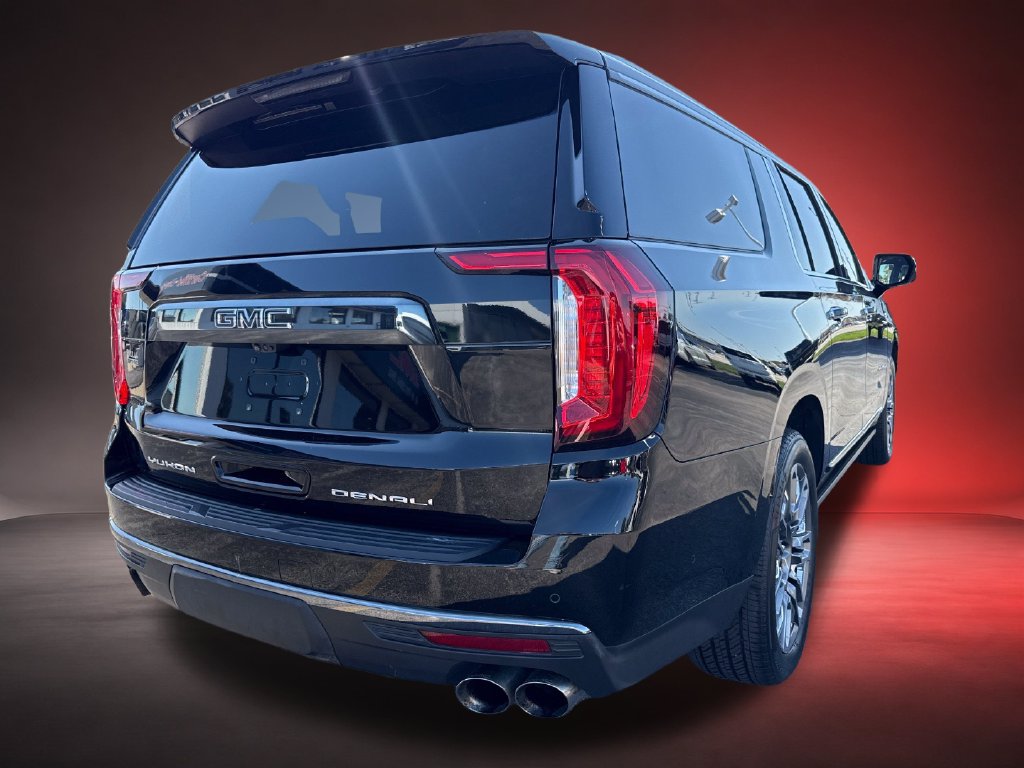 Certified 2023 GMC Yukon XL Denali Ultimate AWD/4WD image 4