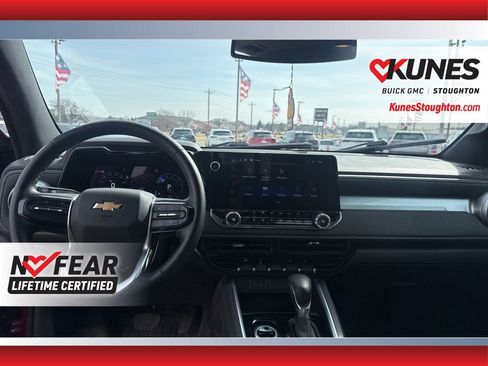 Used 2024 Chevrolet Colorado LT w/ LT Convenience Package II image 37