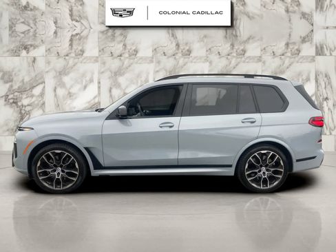 Used 2023 BMW X7 M60i w/ Executive Package image 3