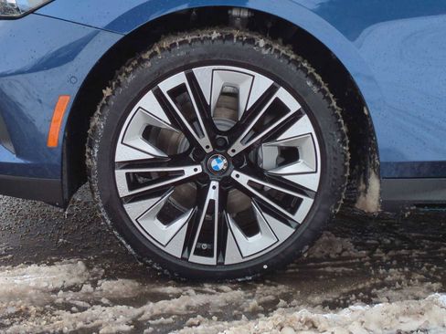 New 2026 BMW 530i xDrive image 13