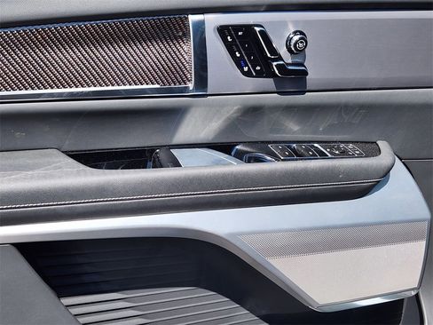 New 2026 Cadillac Vistiq Sport image 17