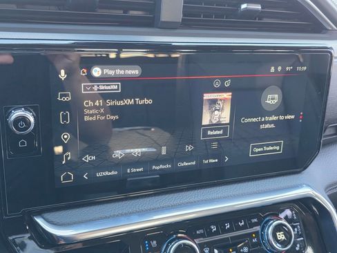 Used 2024 GMC Sierra 2500 Denali w/ Denali Reserve Package image 28