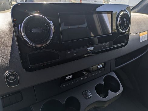 New 2026 Mercedes-Benz Sprinter 2500 image 6