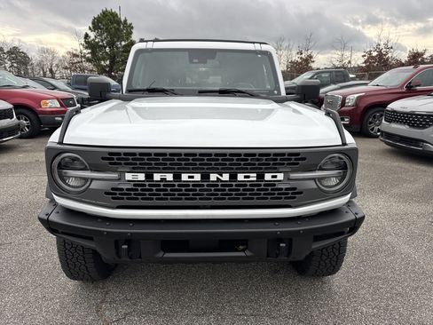 Used 2021 Ford Bronco Badlands image 2