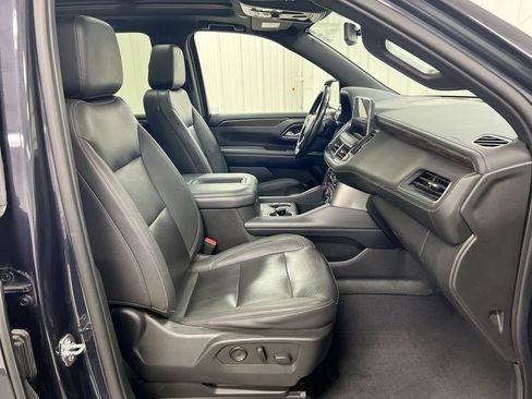 Used 2022 Chevrolet Tahoe Z71 w/ Luxury Package AWD/4WD image 23