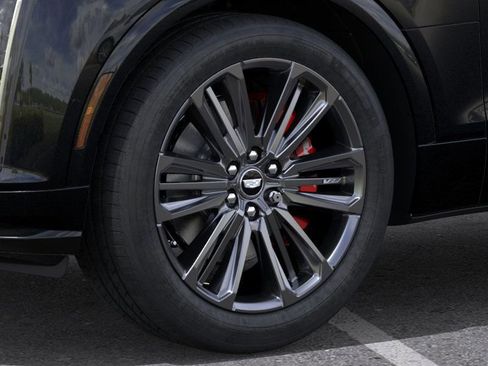 New 2026 Cadillac Lyriq V AWD/4WD image 9