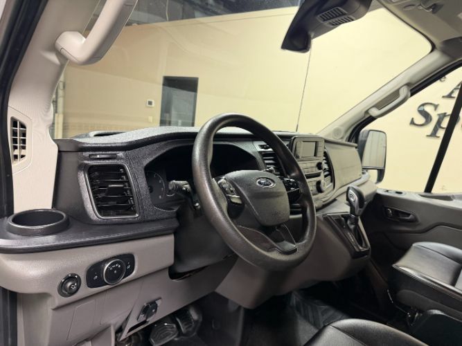 Used 2022 Ford Transit 350 DRW RWD image 11