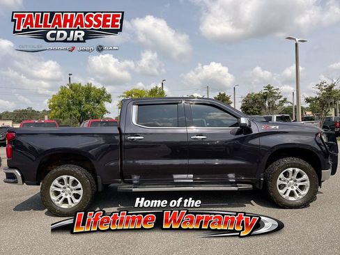Used 2023 Chevrolet Silverado 1500 LTZ AWD/4WD image 2