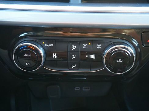 Certified 2024 Chevrolet Trax LT image 15