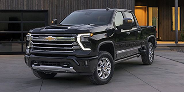 Used 2024 Chevrolet Silverado 2500 Custom w/ Custom Convenience Package AWD/4WD image 1