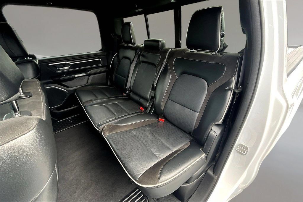 Used 2025 RAM 1500 Laramie AWD/4WD image 20