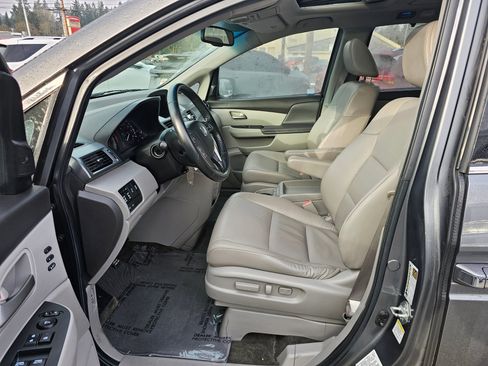Used 2012 Honda Odyssey Touring image 22
