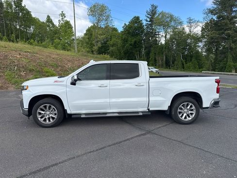 Used 2020 Chevrolet Silverado 1500 LTZ w/ LTZ Plus Package AWD/4WD image 6