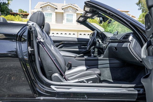 Used 2020 BMW M4 Convertible w/ Competition Package RWD image 53