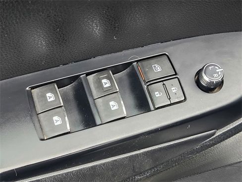 Used 2016 Toyota Highlander Limited Platinum image 13