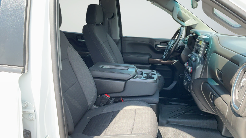 Used 2022 Chevrolet Silverado 1500 RST w/ Safety Package AWD/4WD image 22