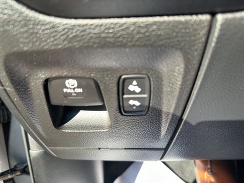 Used 2021 RAM 1500 Limited image 17