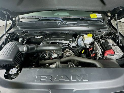 Used 2019 RAM 1500 Big Horn image 32