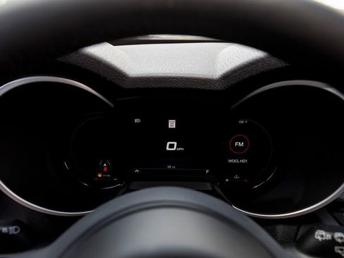 New 2025 Alfa Romeo Stelvio Sprint w/ Veloce Package image 18