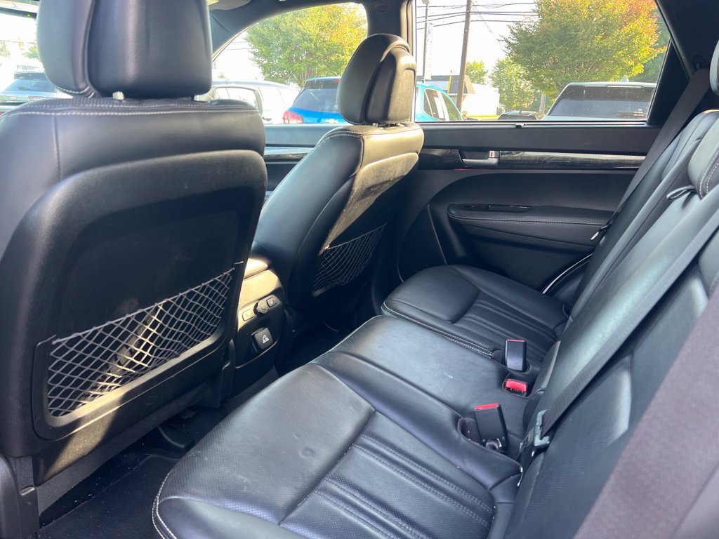 Used 2014 Kia Sorento SX FWD image 10