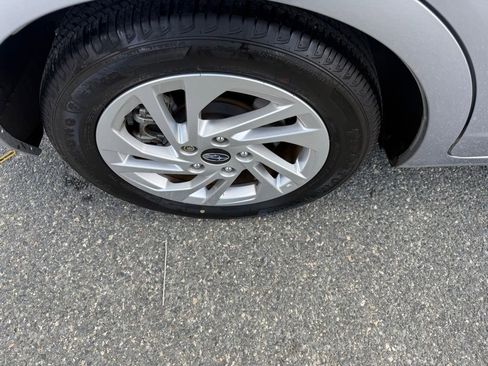 Used 2024 Subaru Impreza 2.0i image 11