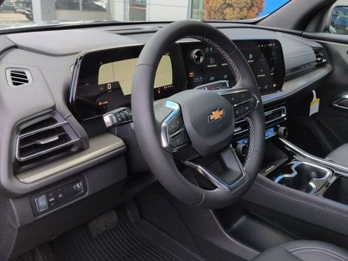 New 2026 Chevrolet Traverse LT w/ LPO, Floor Liner Package image 11