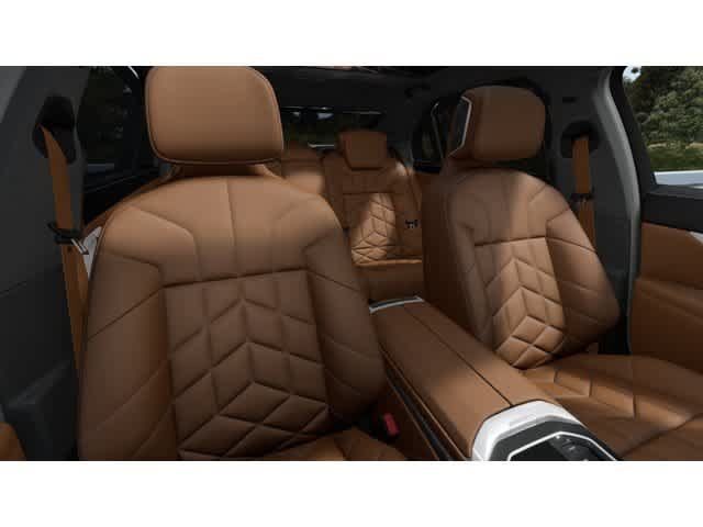 New 2026 BMW 760i xDrive w/ Executive Package AWD/4WD image 11