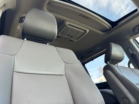 Used 2014 Honda Odyssey Touring image 18