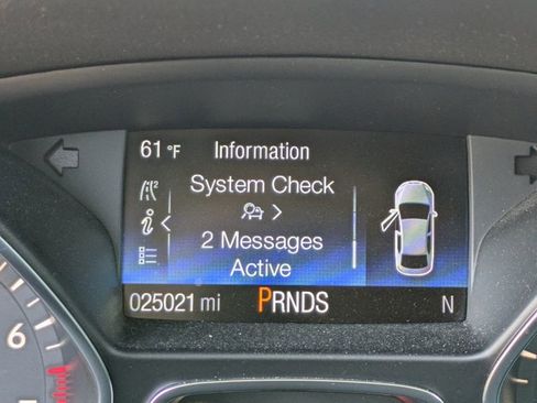 Used 2018 Ford Escape S image 6