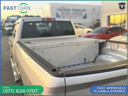 Used 2012 RAM 2500 ST w/ Chrome Appearance Group image 10