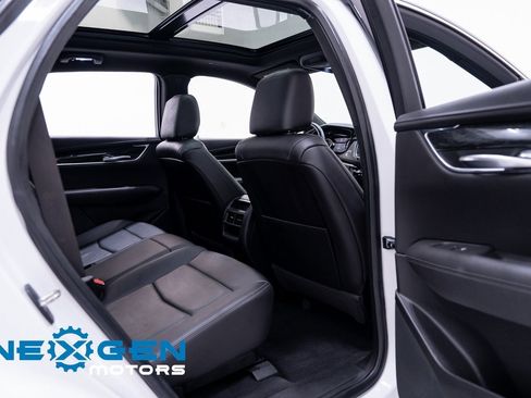 Used 2021 Cadillac XT5 Premium Luxury image 46