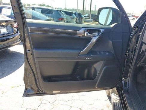 Used 2022 Lexus GX 460 w/ Black Line Special Edition AWD/4WD image 18
