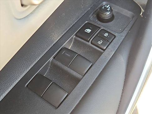 Certified 2024 Toyota Corolla SE FWD image 10