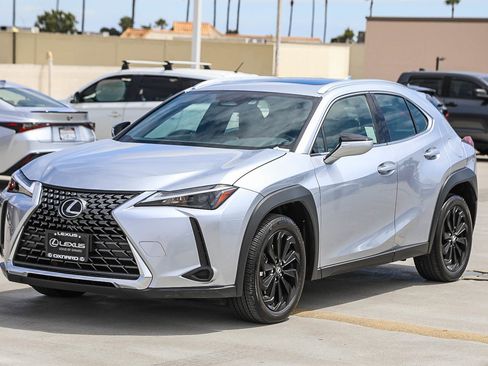 Used 2025 Lexus UX 300h FWD w/ Accessory Package (Z2) image 5