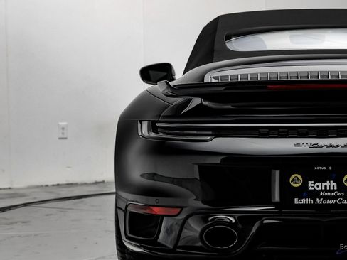 Used 2022 Porsche 911 Turbo S image 16