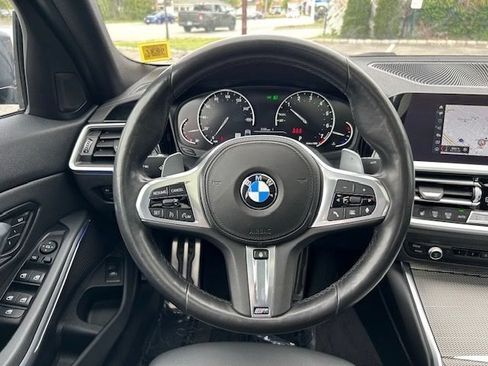 Used 2020 BMW 330i xDrive Sedan w/ M Sport Package AWD/4WD image 12