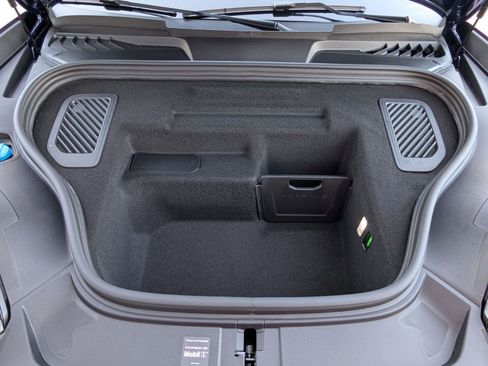 New 2025 Porsche Macan Turbo Electric image 28