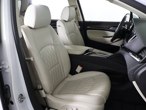 Used 2023 Buick Enclave Avenir w/ Avenir Technology Package image 37