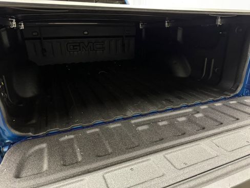 Used 2019 GMC Sierra 2500 SLT w/ Duramax Plus Package image 5