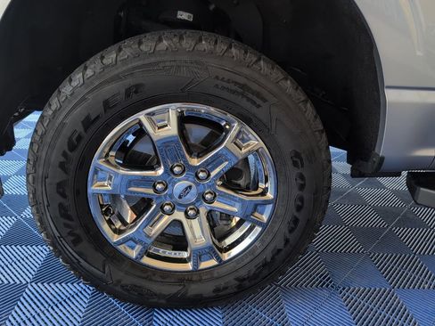 Used 2023 Ford F150 Lariat AWD/4WD image 13