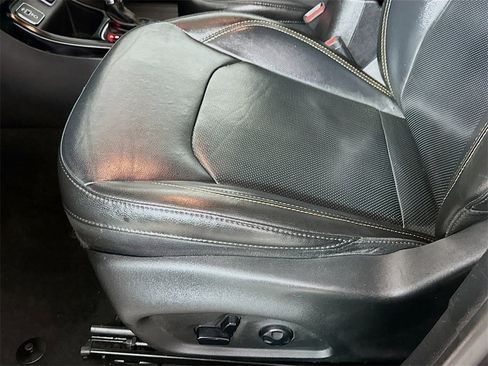 Used 2020 Jeep Compass Limited image 9