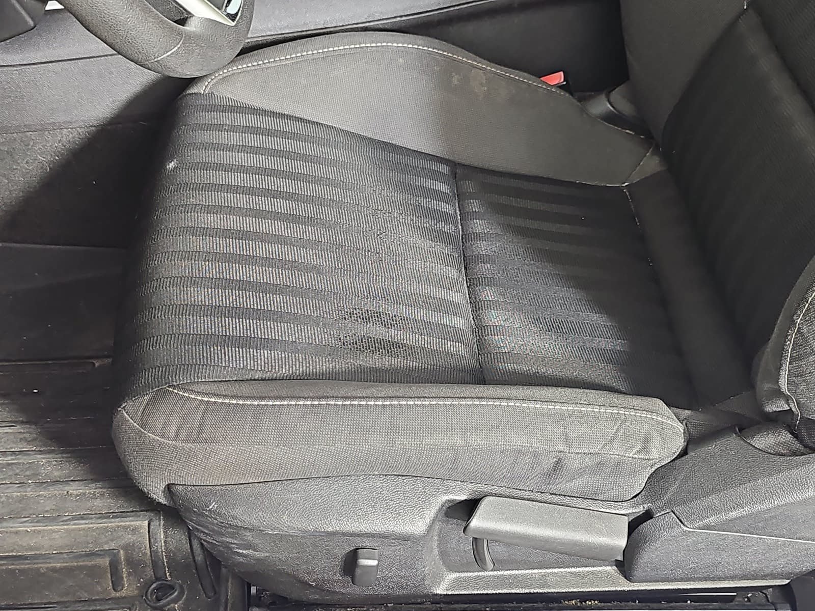 Used 2015 Chevrolet Camaro LS RWD image 23