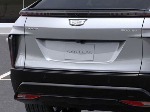 New 2025 Cadillac Lyriq Sport image 14